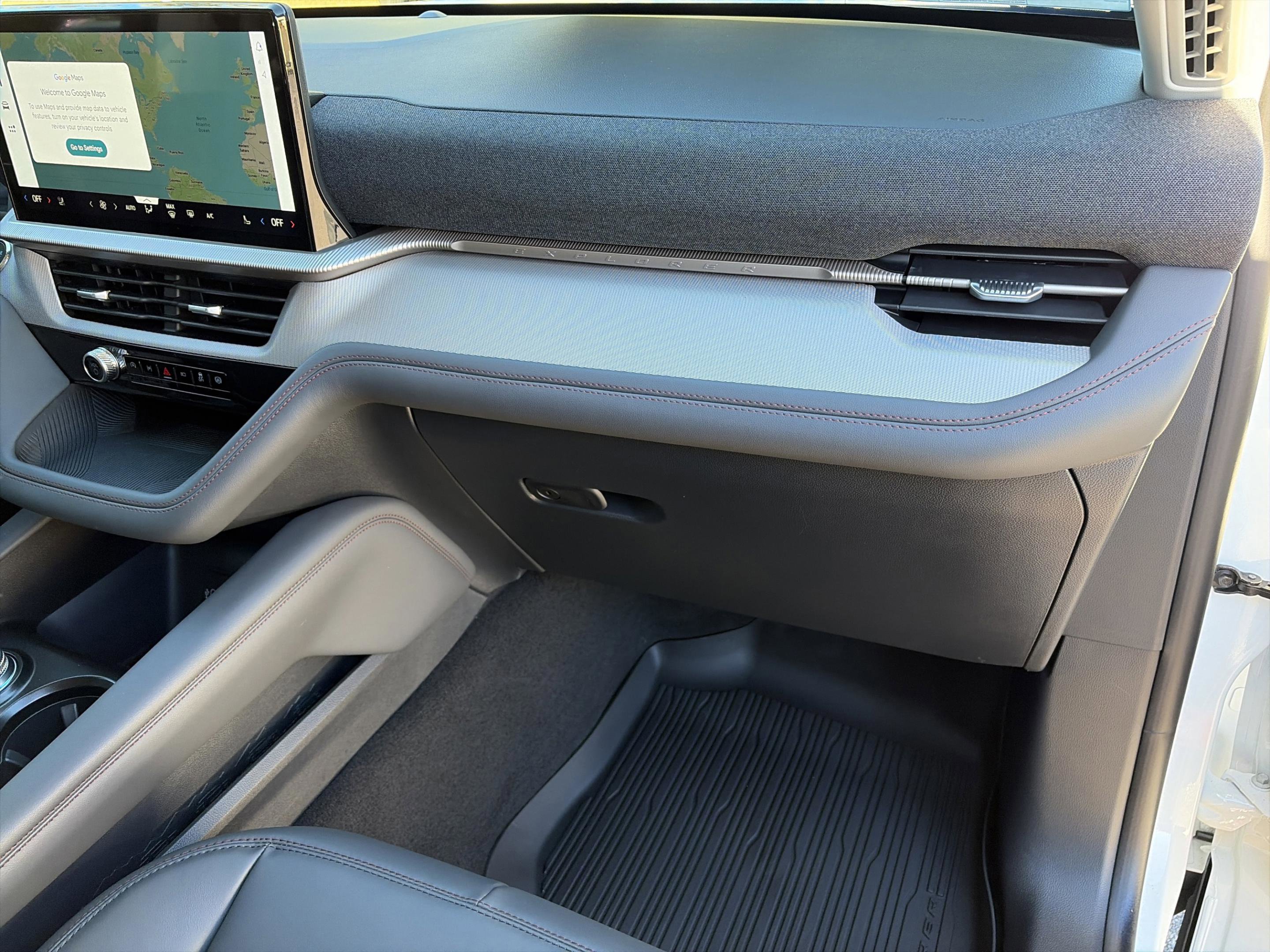 New 2026 Ford Explorer Active w/ Active Comfort Package image 20