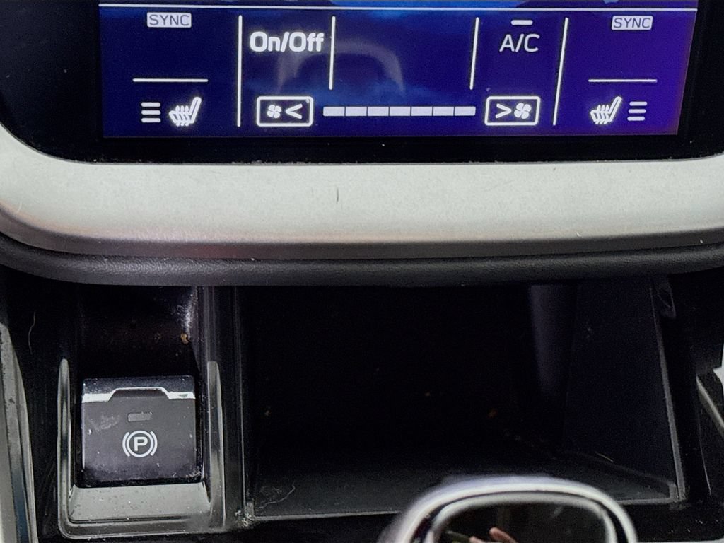 Used 2020 Subaru Outback Premium AWD/4WD image 10