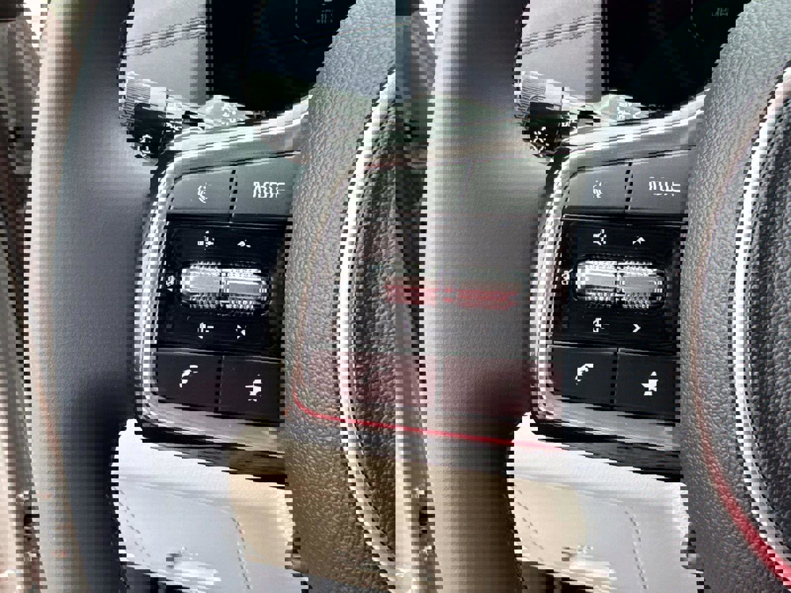 New 2025 Kia Carnival SX image 34