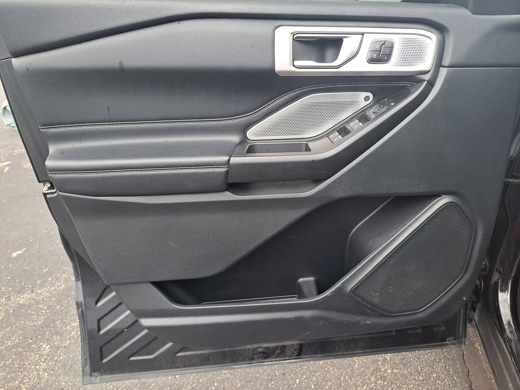 Used 2020 Ford Explorer ST w/ ST Street Pack AWD/4WD image 20