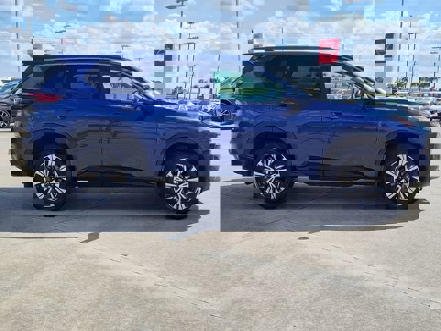 Used 2022 Nissan Rogue SV image 10