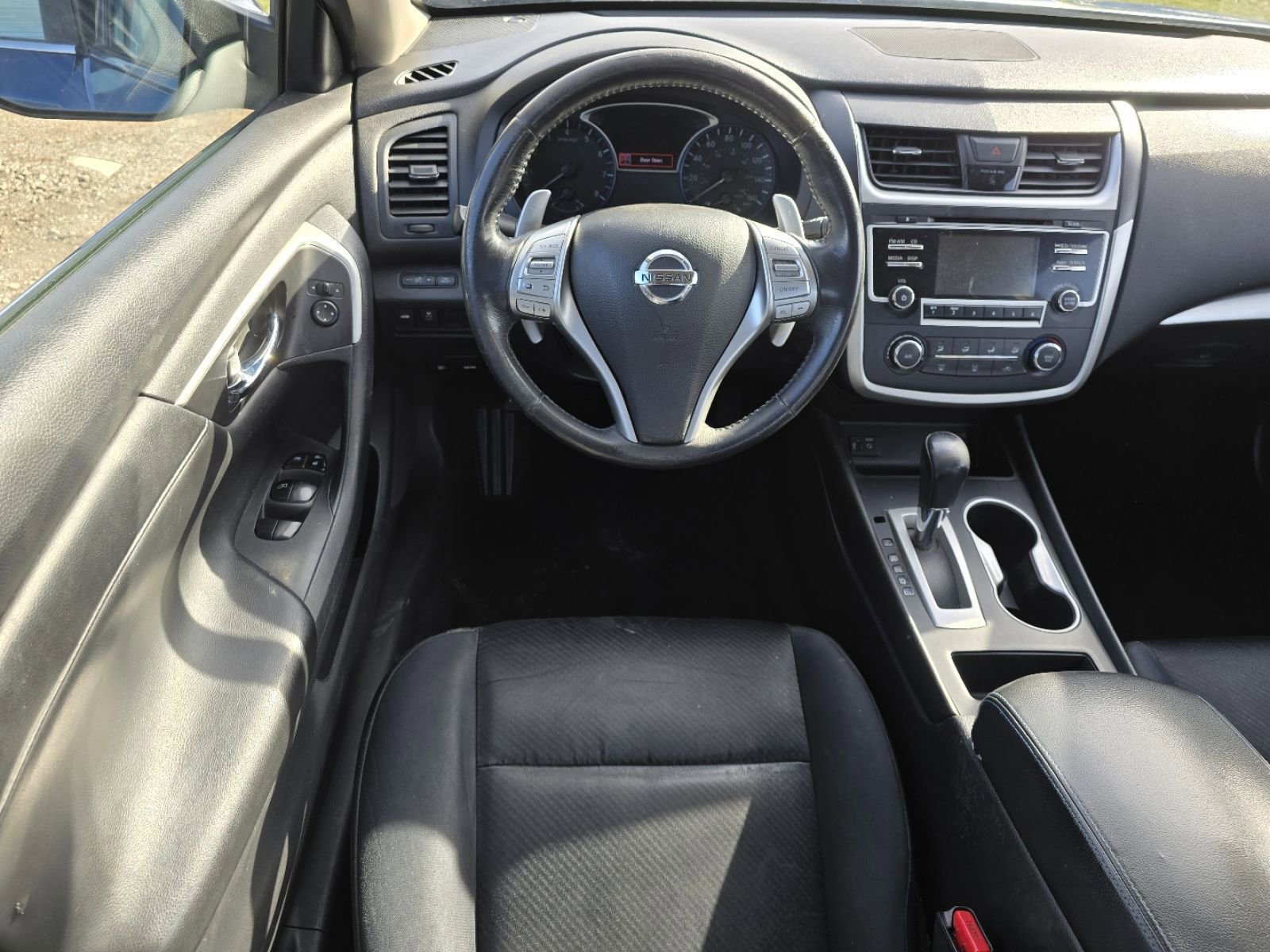 Used 2016 Nissan Altima 2.5 SR image 17