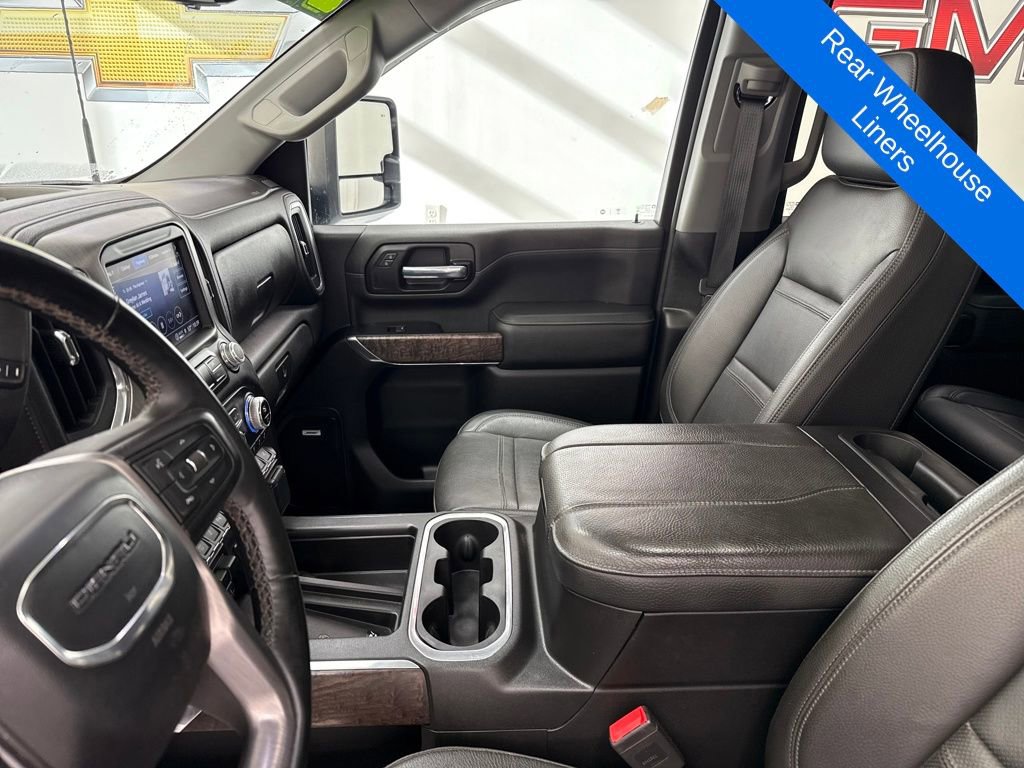 Used 2023 GMC Sierra 3500 Denali w/ Denali Ultimate Package image 30