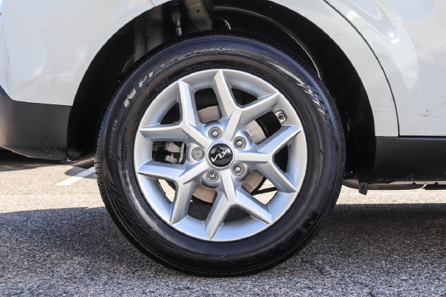 New 2027 Kia Seltos EX FWD image 18