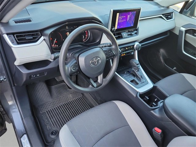 Used 2025 Toyota RAV4 XLE image 8