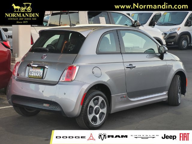 Used 2019 FIAT 500 e FWD image 3