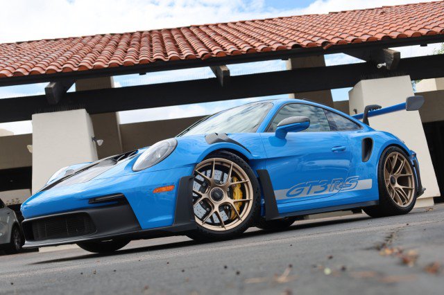 Used 2024 Porsche 911 GT3 RS w/ Weissach Package RWD image 3
