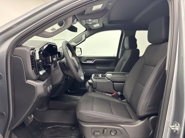 New 2026 Chevrolet Silverado 1500 LT w/ LPO, Liner Protection Package AWD/4WD image 25