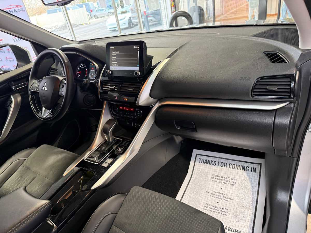 Used 2025 Mitsubishi Eclipse Cross SE image 50