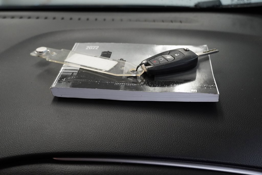 Used 2022 Chevrolet Trax LS w/ Tint and Cruise Package image 28