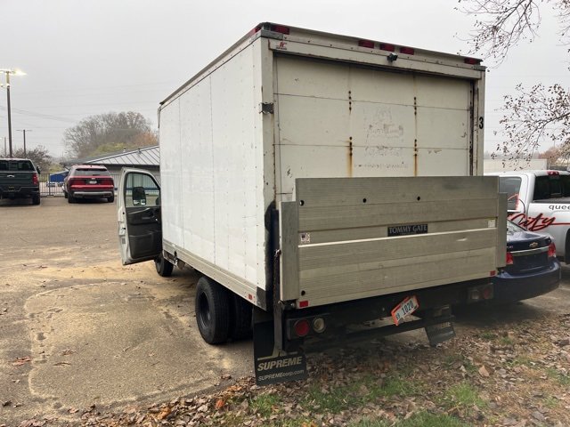 Used 2012 Chevrolet Express 3500 image 5