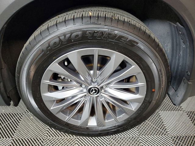 Certified 2024 MAZDA CX-90 Plug-In Hybrid w/ Preferred AWD/4WD image 11