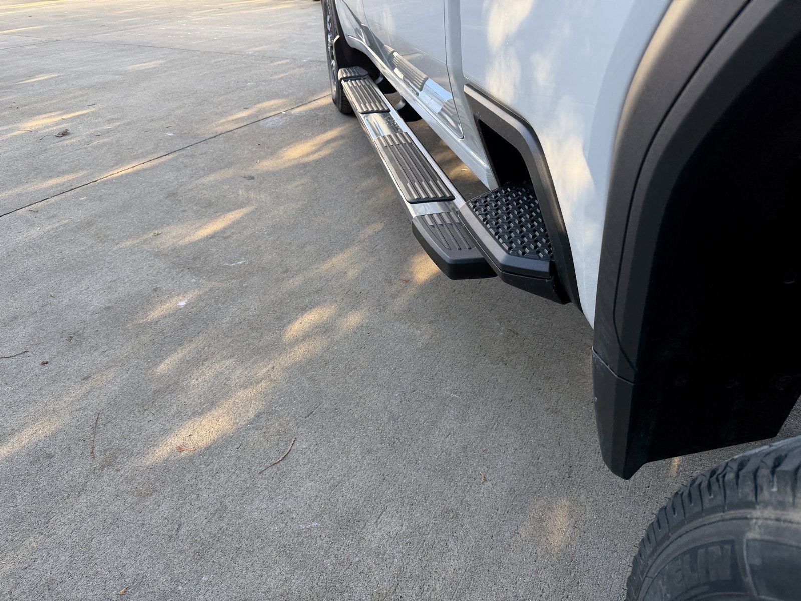 New 2026 GMC Sierra 2500 SLE w/ SLE Value Package; AWD/4WD image 36