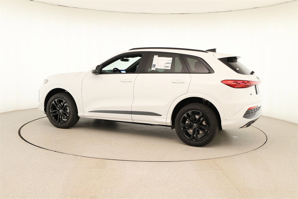 New 2025 Audi Q5 Premium image 3