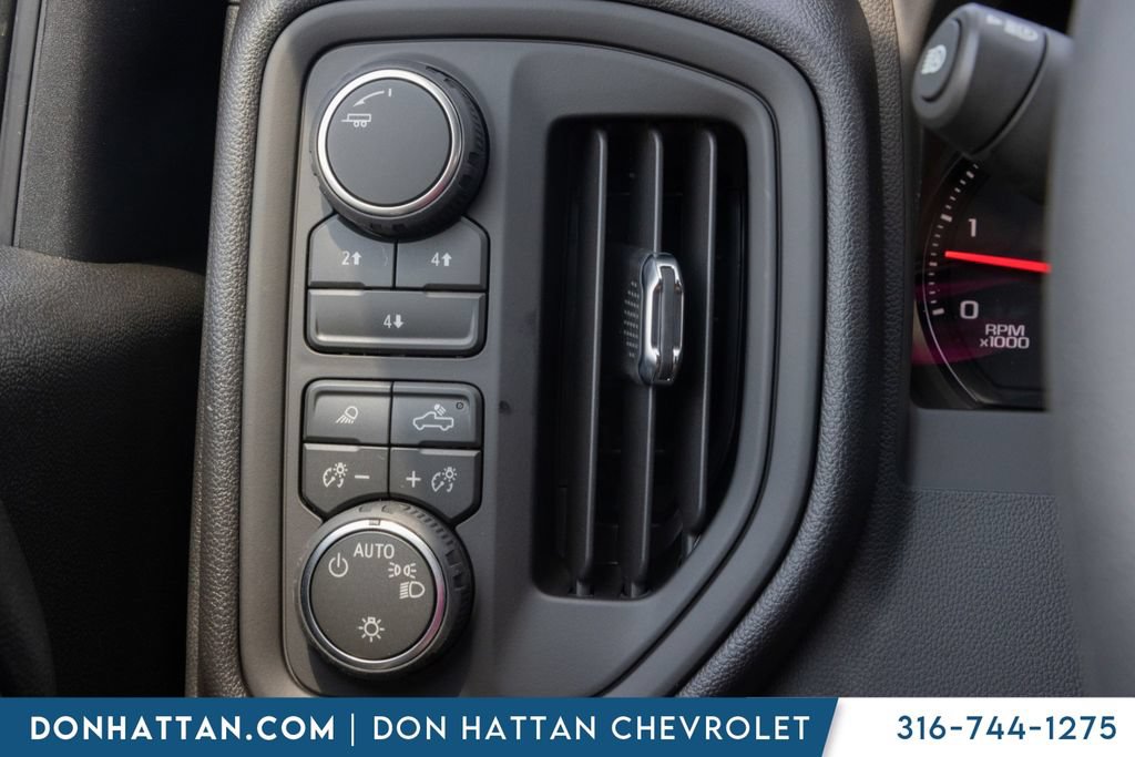 New 2026 Chevrolet Silverado 2500 Custom w/ Custom Value Package AWD/4WD image 10