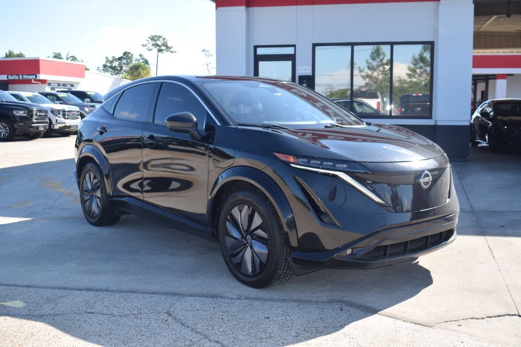 Used 2023 Nissan Ariya FWD image 2