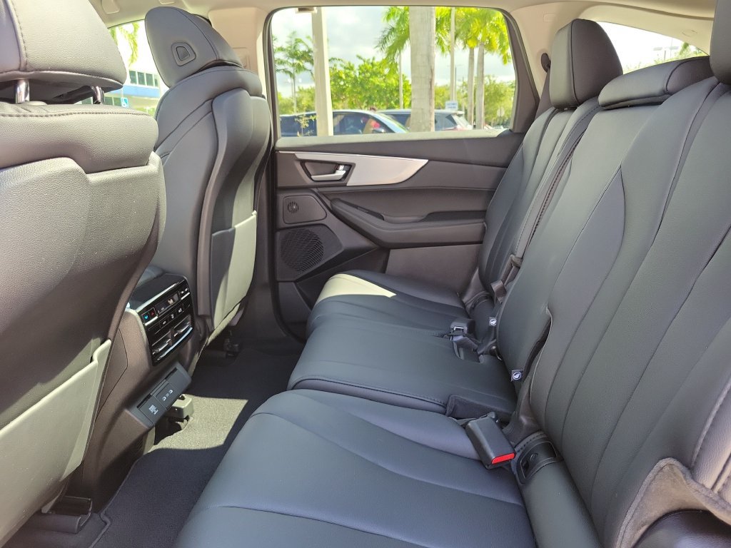 Certified 2025 Acura MDX SH-AWD image 14