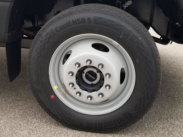 New 2026 Ford F550 4x4 Regular Cab Super Duty image 25