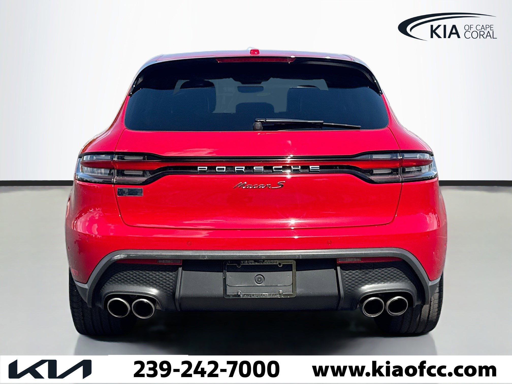 Used 2023 Porsche Macan S image 5