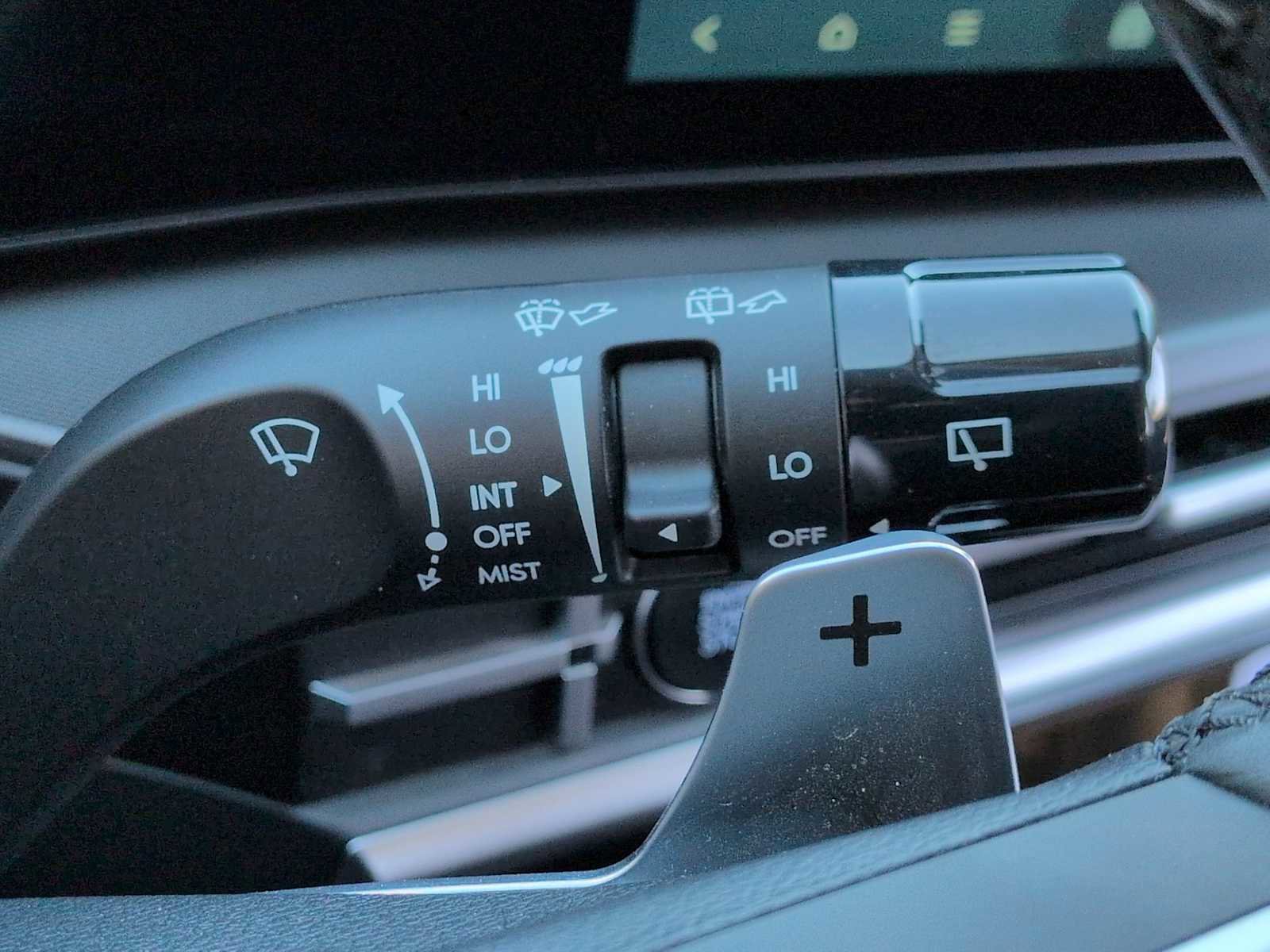 Certified 2025 Hyundai Santa Fe XRT AWD/4WD image 27