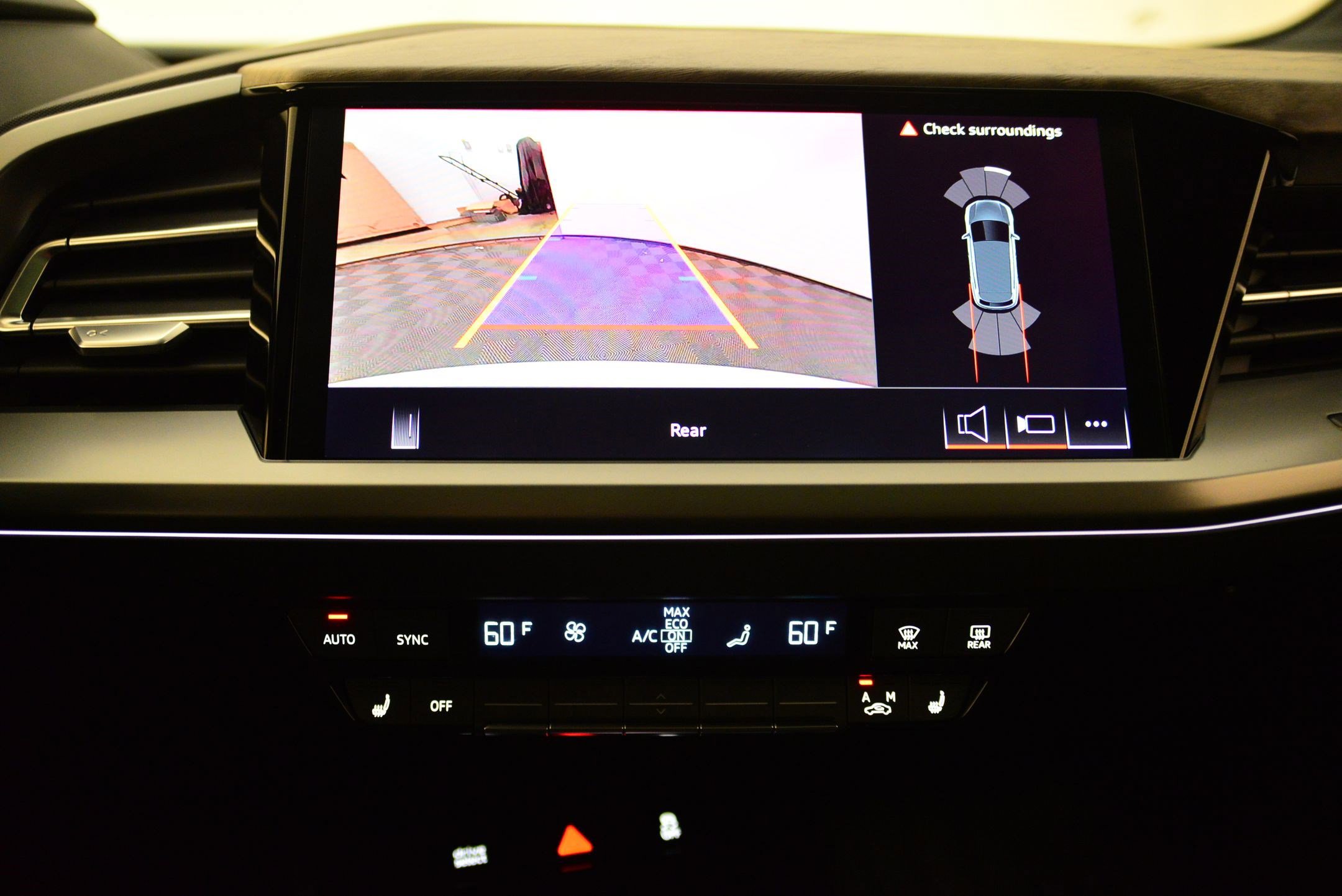 Certified 2025 Audi Q4 e-tron Premium w/ Convenience Package image 30