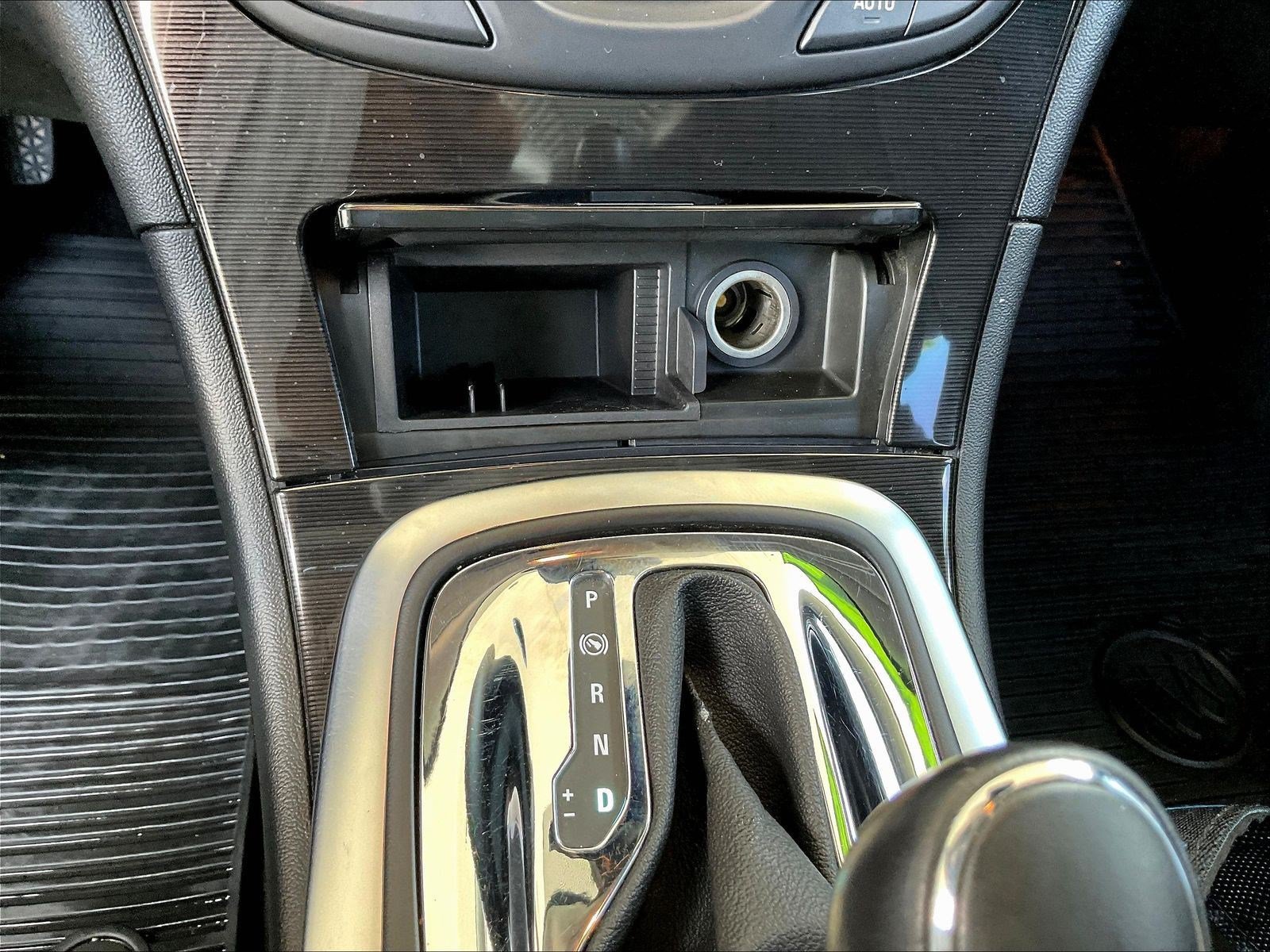 Used 2014 Buick Regal Premium w/ Driver Confidence Package #1 FWD image 15