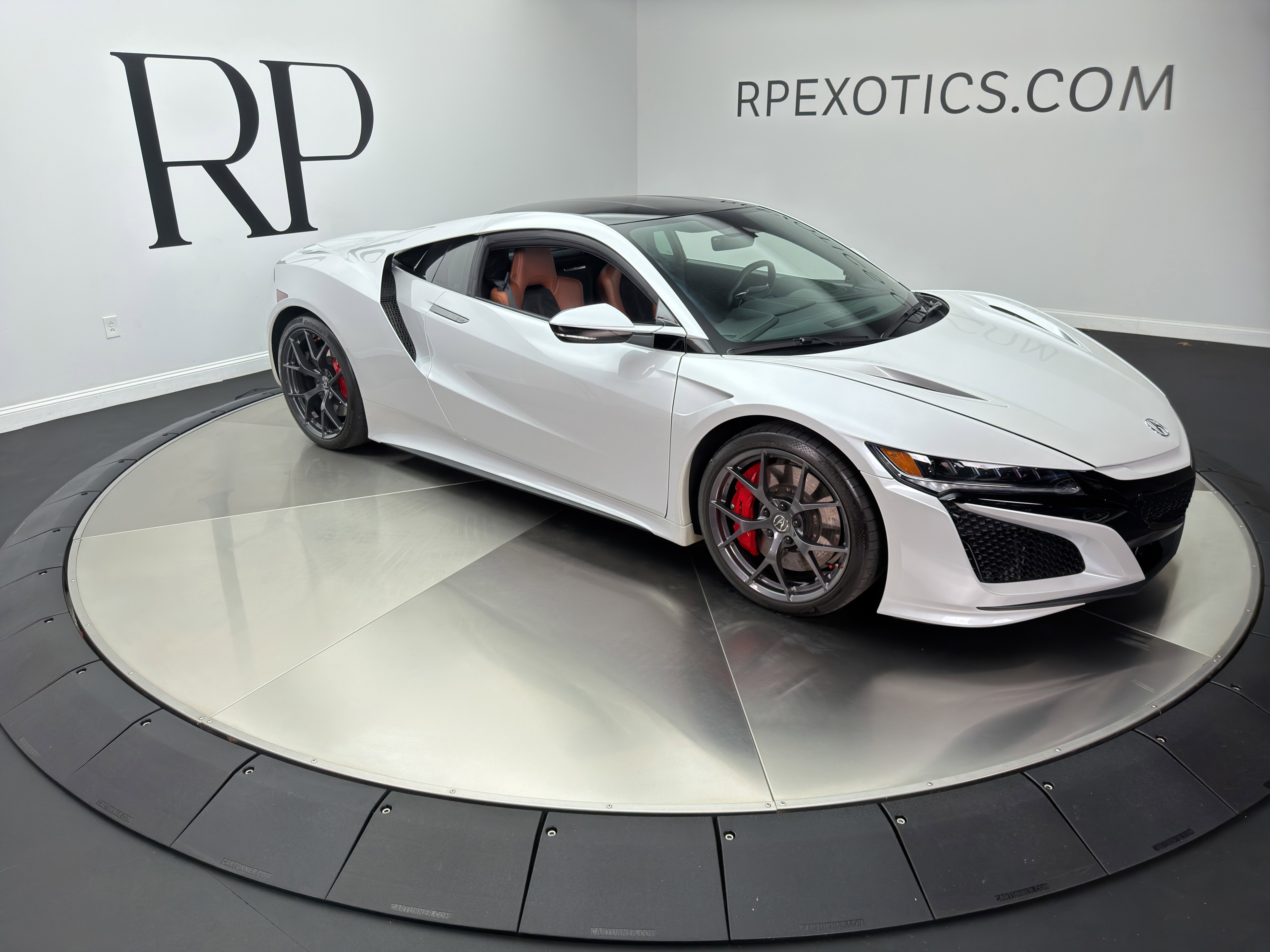 Used 2021 Acura NSX AWD/4WD image 10