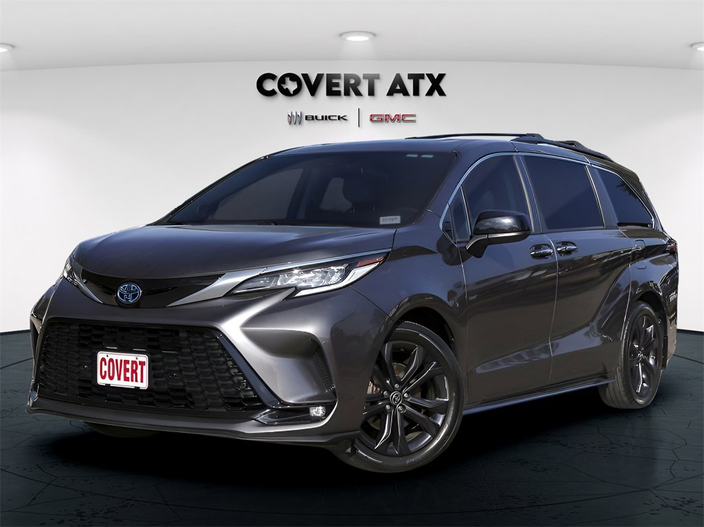 Used 2022 Toyota Sienna XSE