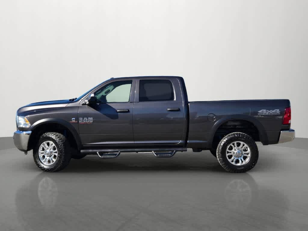 Used 2018 RAM 2500 Tradesman w/ Chrome Appearance Group AWD/4WD image 3