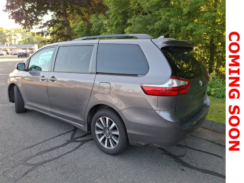 Used 2018 Toyota Sienna LE AWD/4WD image 8