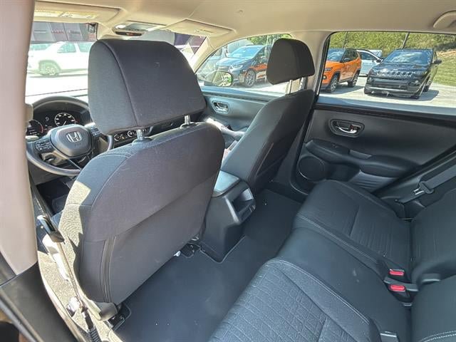 Used 2023 Honda HR-V LX image 24