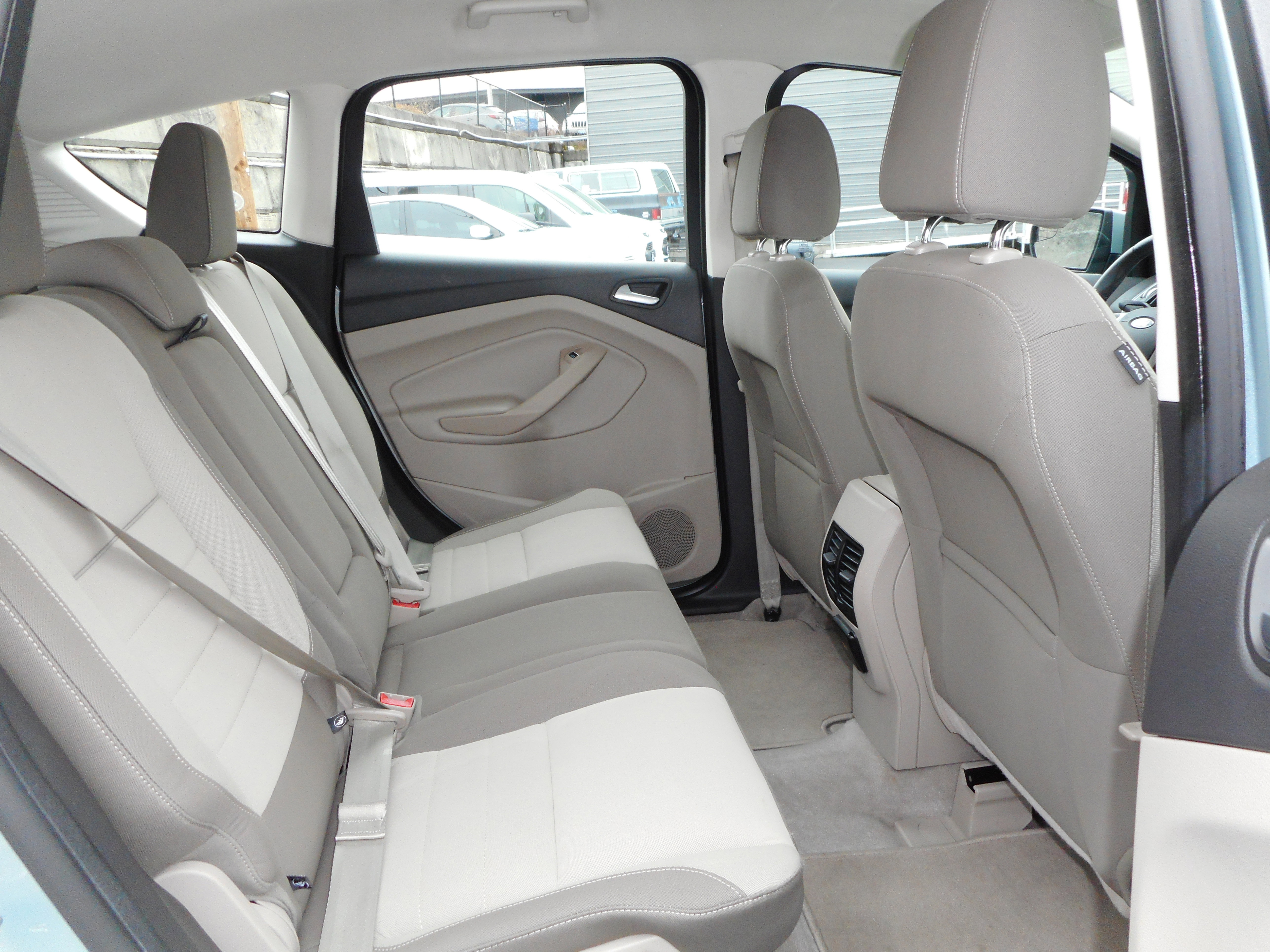 Used 2013 Ford C-MAX SE image 26