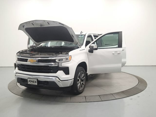 Used 2023 Chevrolet Silverado 1500 LT AWD/4WD image 12