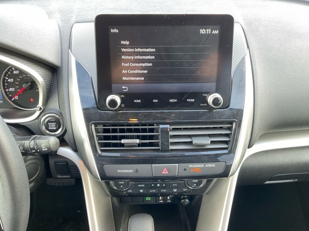 Used 2025 Mitsubishi Eclipse Cross AWD image 11