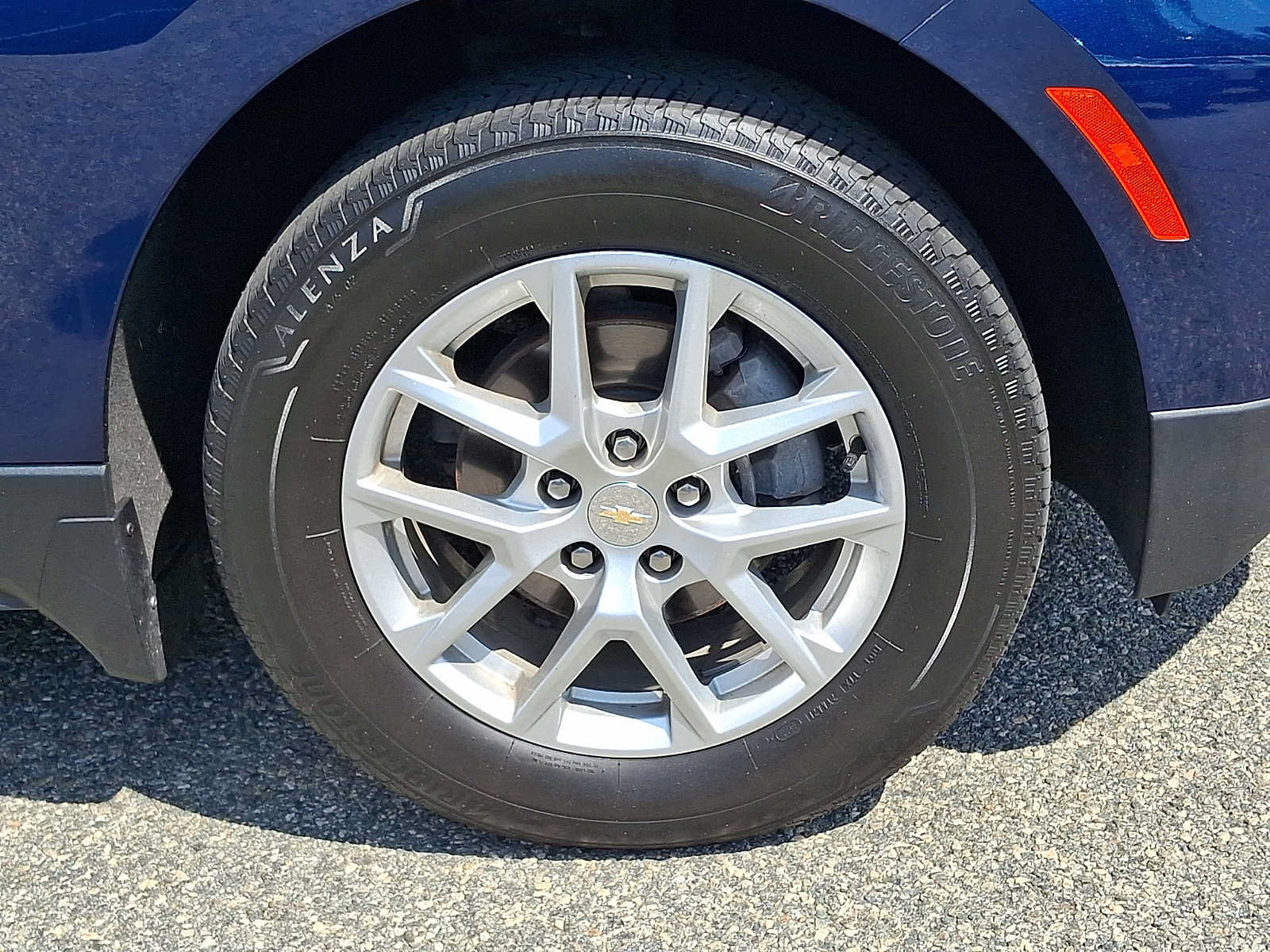 Used 2023 Chevrolet Equinox LS w/ LPO, Floor Liner Package AWD/4WD image 8