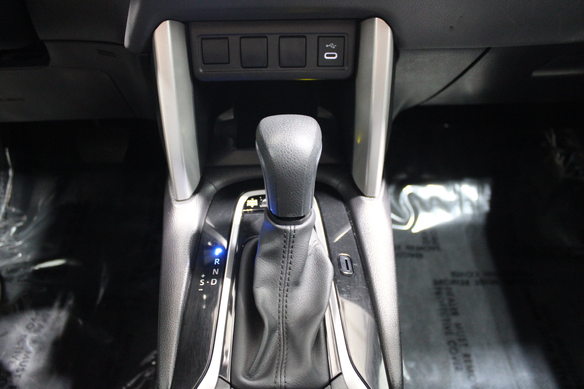 Used 2025 Toyota Corolla Cross AWD Hybrid image 29