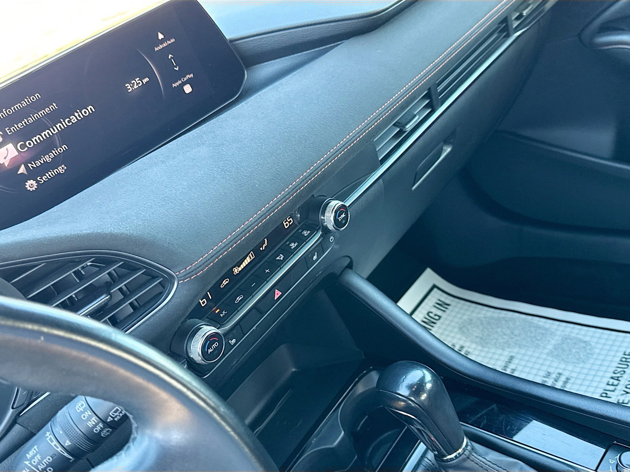 Used 2024 MAZDA MAZDA3 s image 27