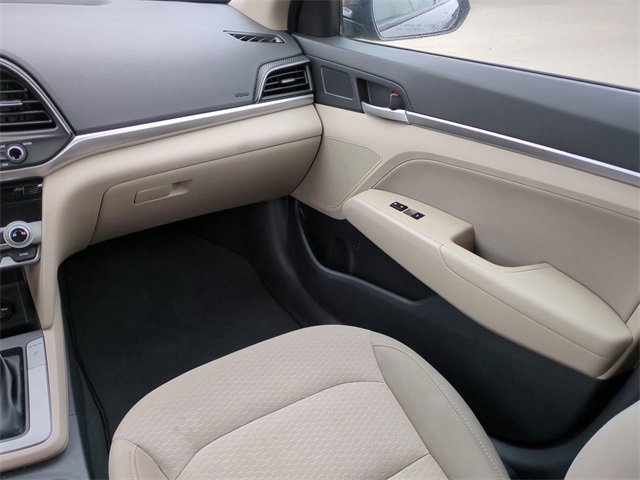 Used 2020 Hyundai Elantra Value Edition w/ Cargo Package (C1) image 16