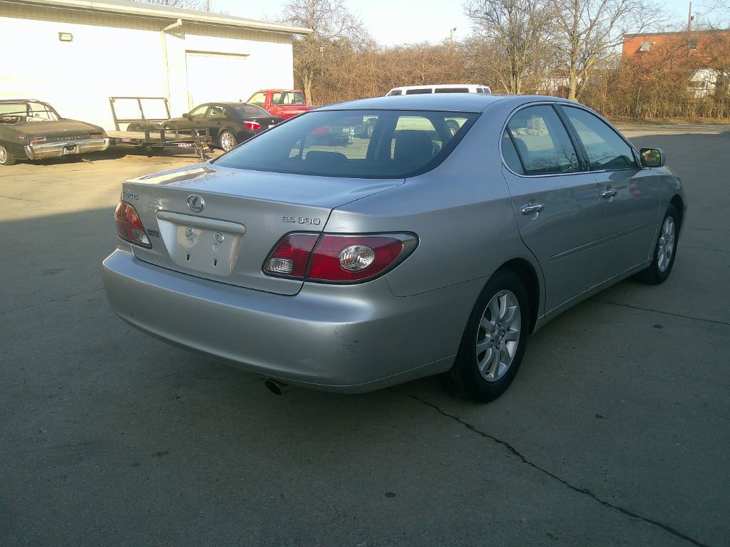 Used 2004 Lexus ES 330 image 5