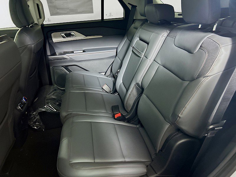 New 2026 Ford Explorer Active image 22