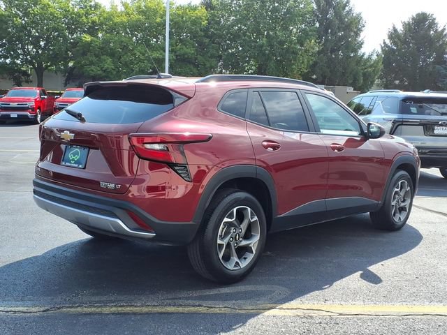 Certified 2024 Chevrolet Trax LT w/ Driver Confidence Package FWD image 5