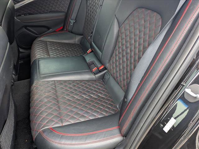 Used 2019 Genesis G70 2.0T Advanced w/ Sport Package image 19