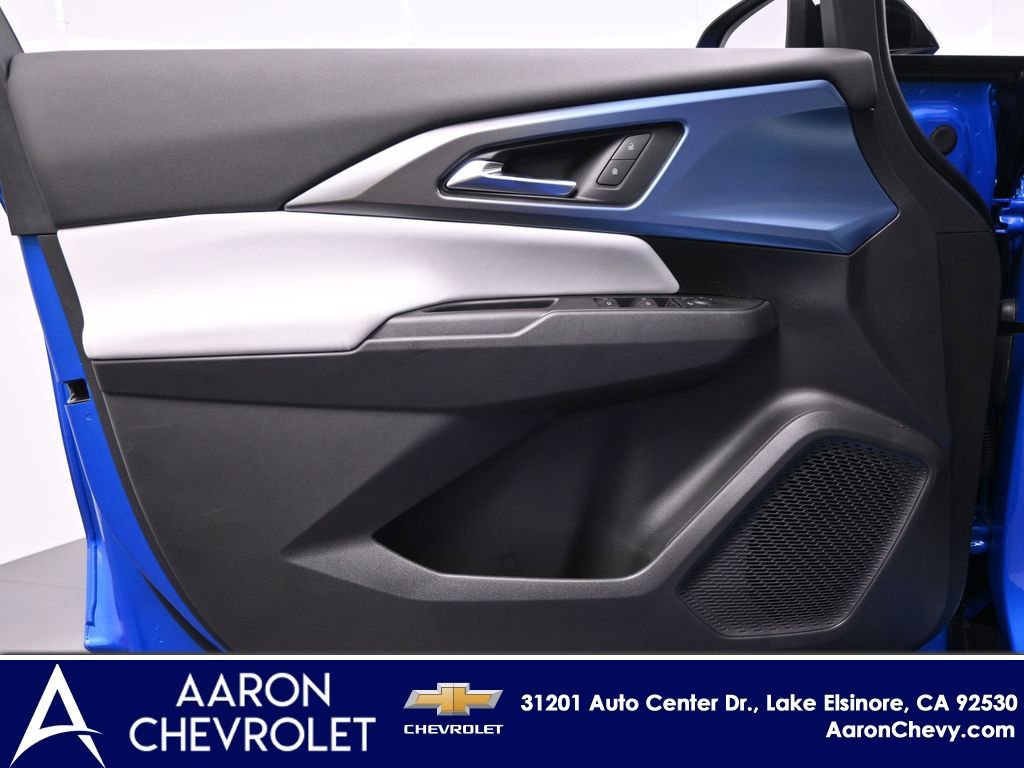 New 2026 Chevrolet Equinox EV LT image 25