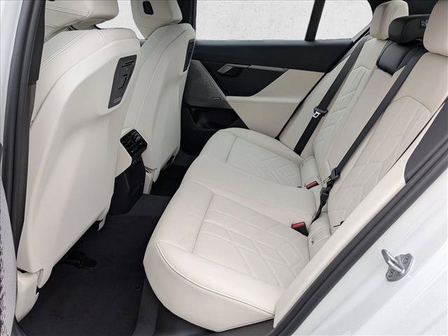 New 2026 BMW 530i xDrive AWD/4WD image 17