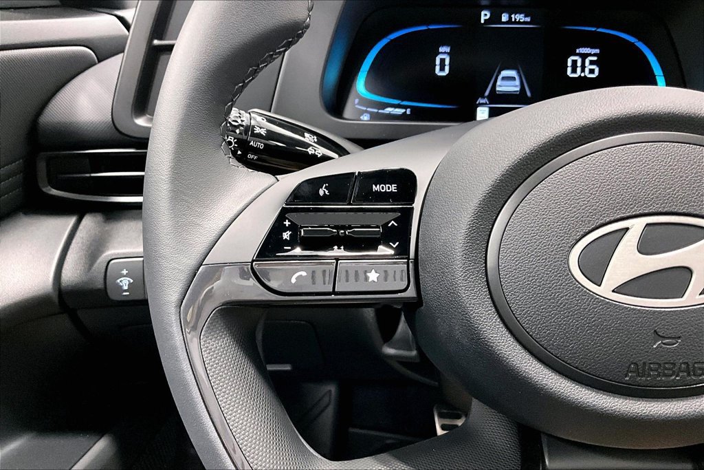 New 2026 Hyundai Elantra SEL Sport FWD image 12