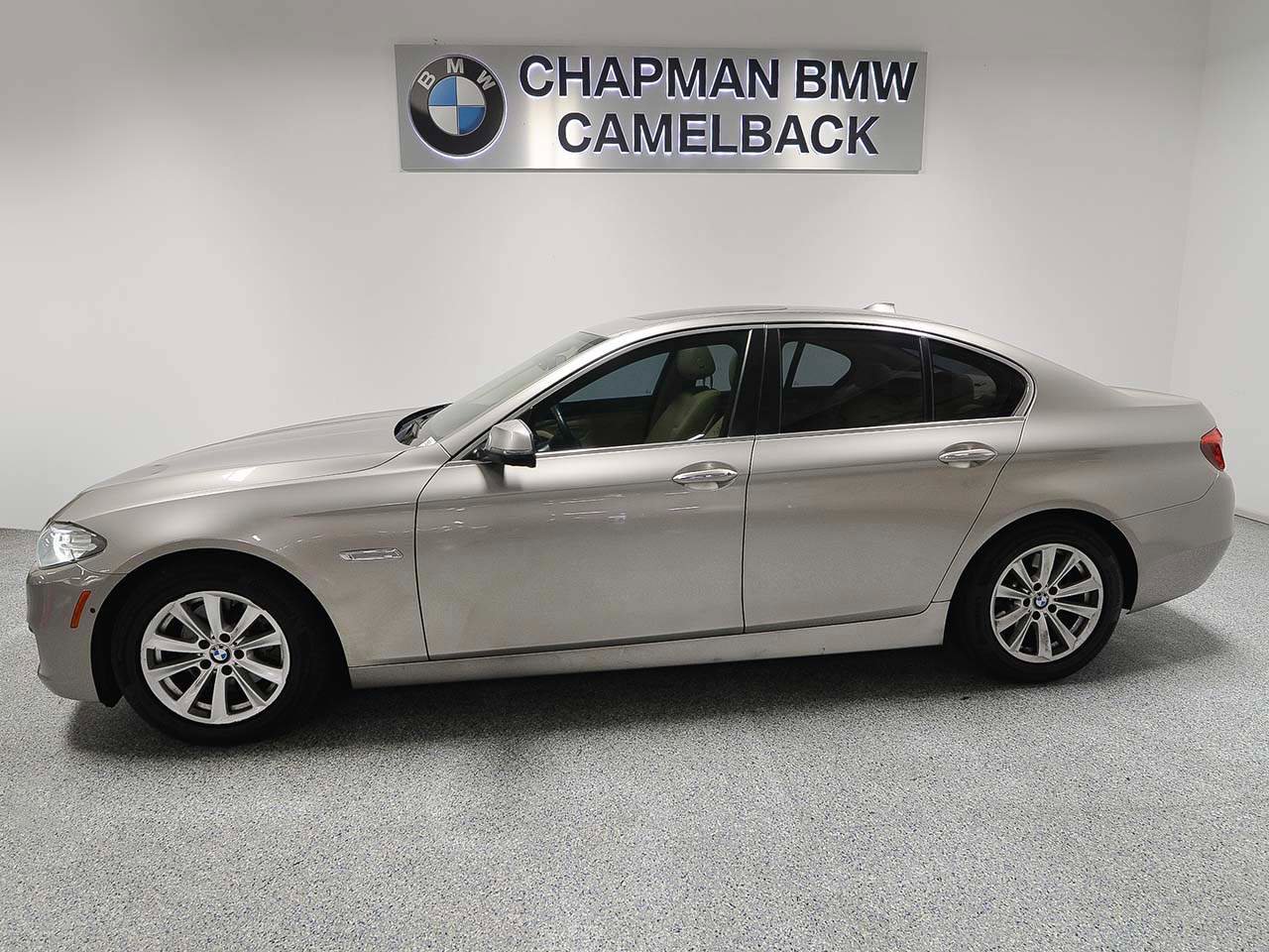 Used 2014 BMW 528i Sedan RWD image 5