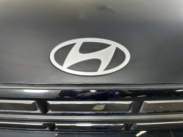 Used 2024 Hyundai Santa Fe Limited image 9