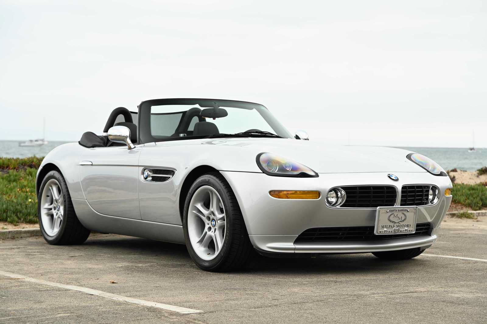 Used 2003 BMW Z8 RWD image 1