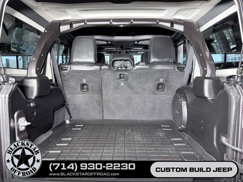 Used 2025 Jeep Wrangler Unlimited Rubicon AWD/4WD image 26
