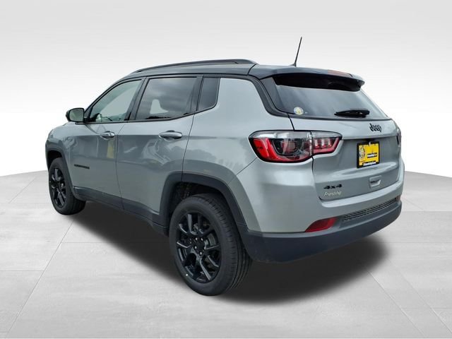 Used 2022 Jeep Compass Latitude w/ Convenience Group AWD/4WD image 8